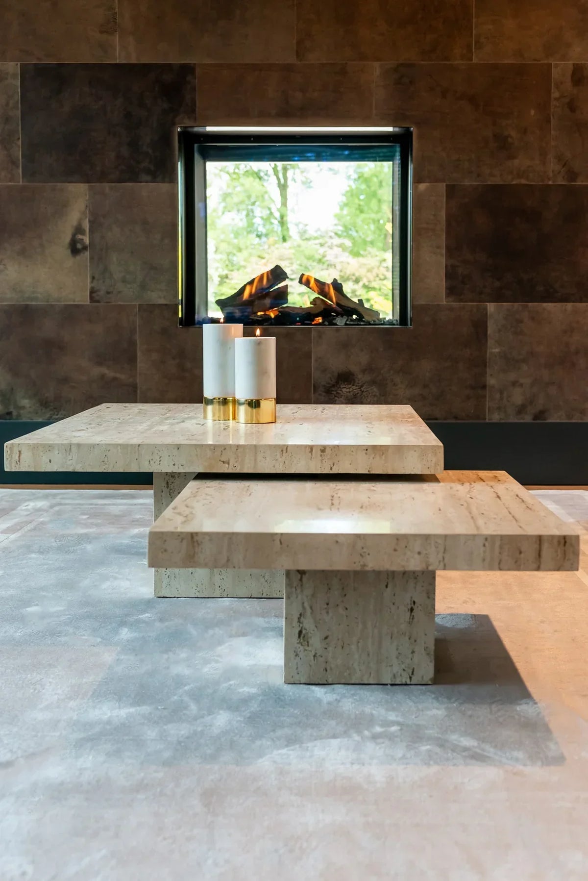 Duo Tables Basses Nayyen — Travertin en situation