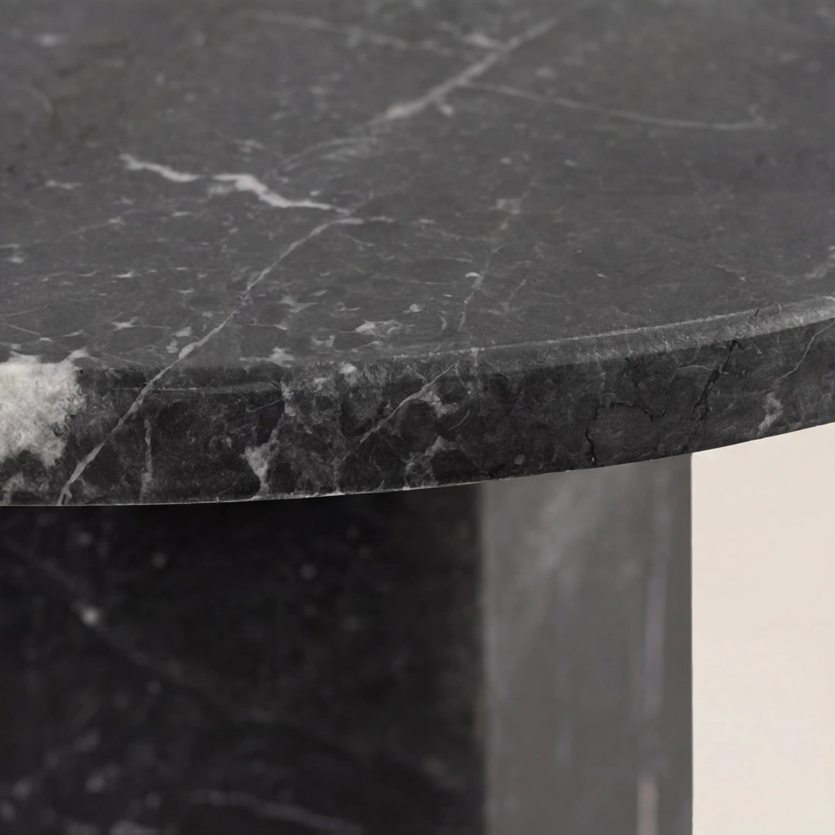 Table d'Appoint Salvane — Marbre Onyx Noir
