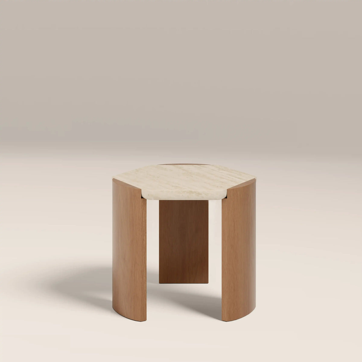 Table d'Appoint Leilani — Travertin & Chêne en situation