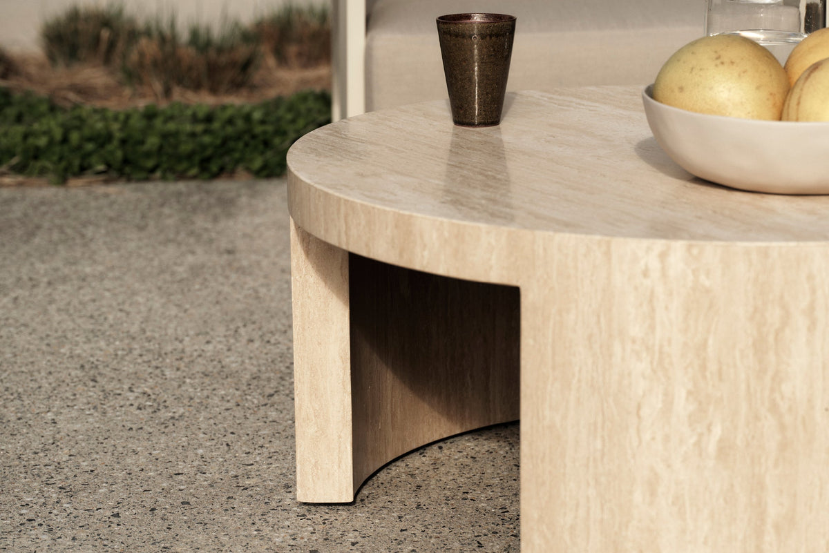 Table Basse Marin — Travertin