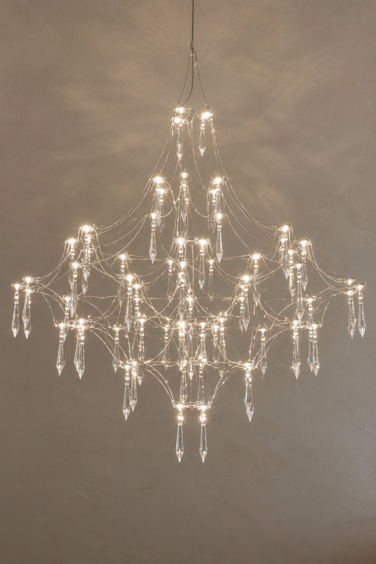 Lustre Pioggia vu en contre-plongée