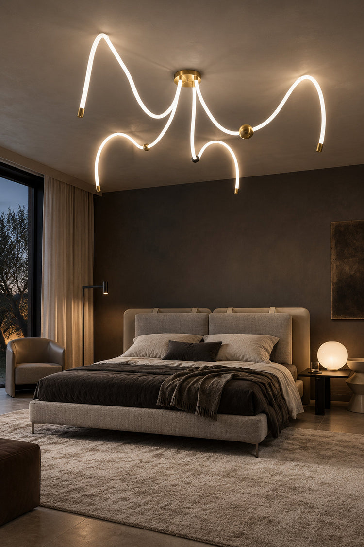 Lustre Serpentina dans une chambre, seconde vue