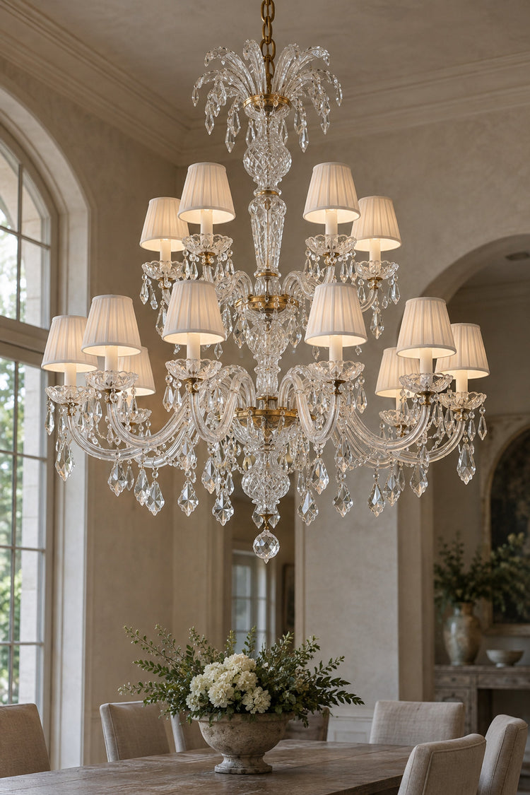 Lustre Versailles — détail des bras et pampilles en cristal