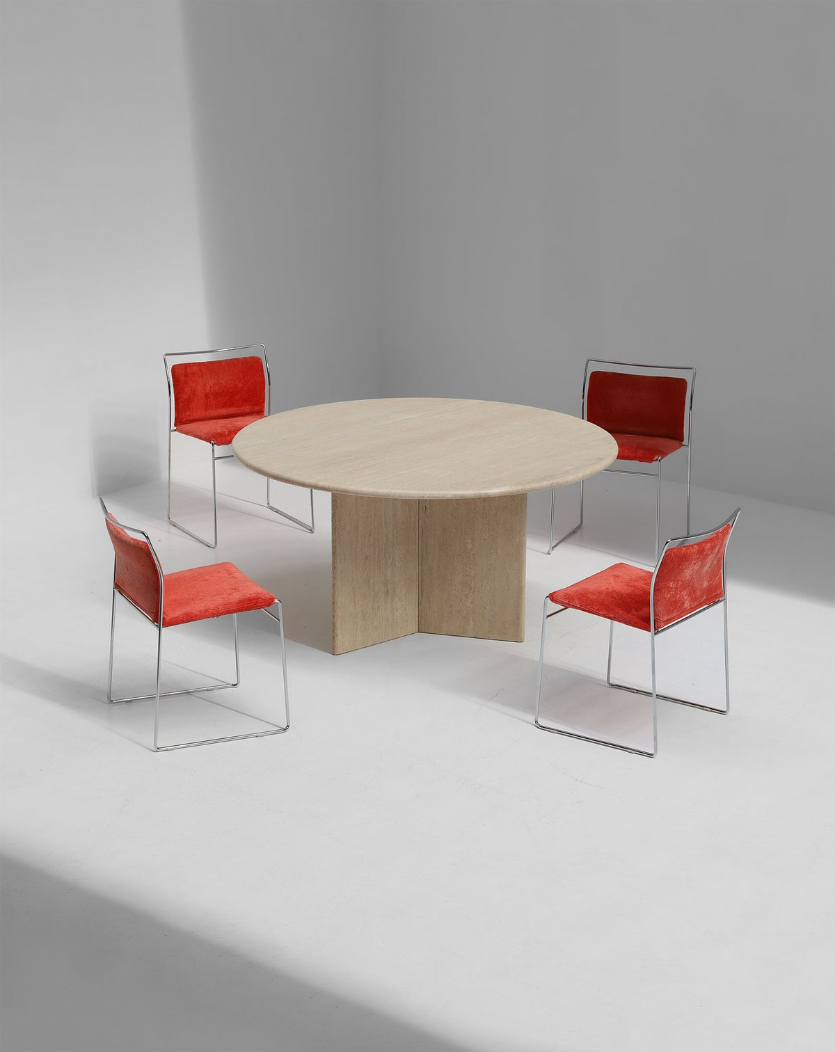 Table à Manger Ronde Dija — Travertin, détail